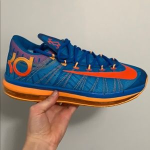 KD 6 Elite Team. Great condition. Size 10. No box.